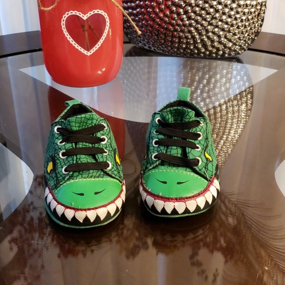 Boys shoes - Picture 2 of 3